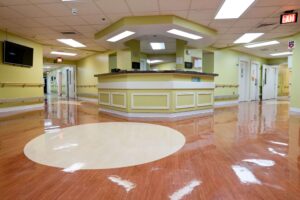This is an internal photograph of Autumn Lake Healthcare at Oakview, a Montgomery County Nursing Home. 